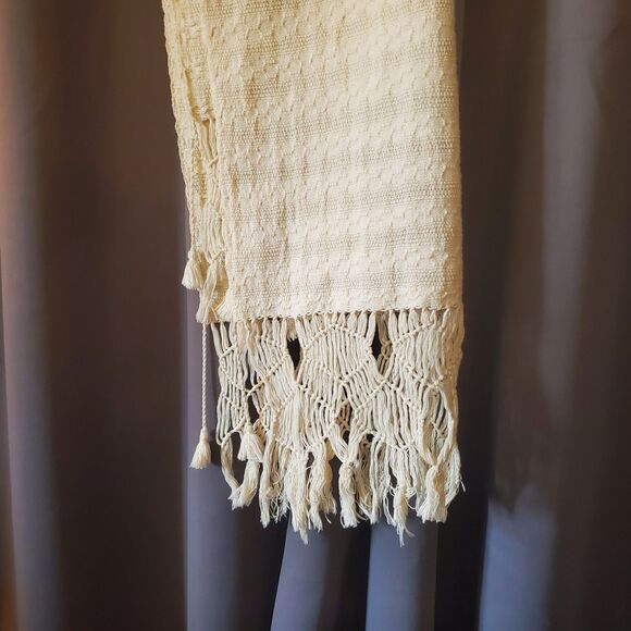 Off-White Cream Weave Shawl Scarf Wrap with Fringe - Picture 10 of 16